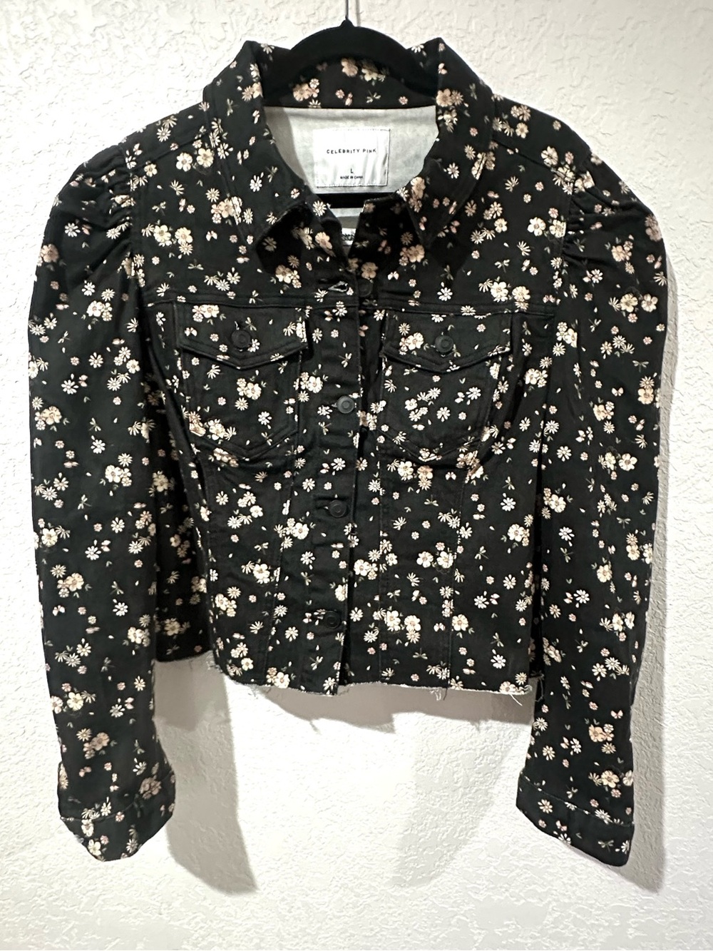 Celebrity Pink Black Floral Cropped button up denim Jacket size large